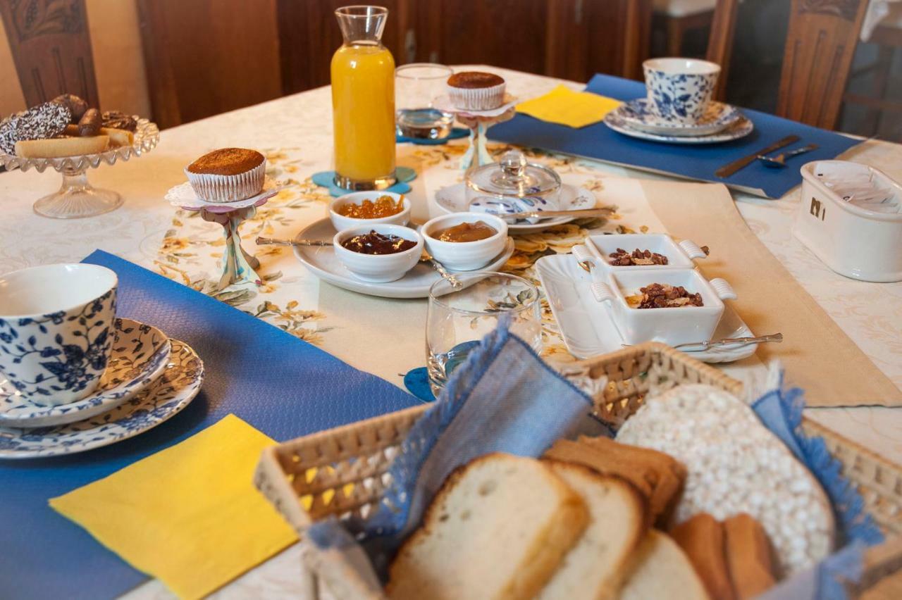 Lunafragola Atelier Frühstückspension Candia Canavese